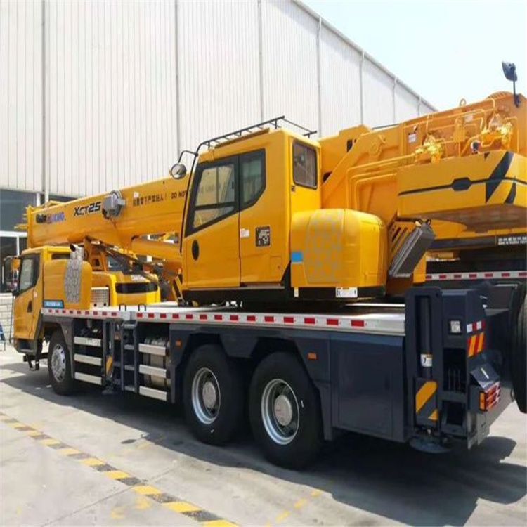 顺庆离这最近出租吊车电话